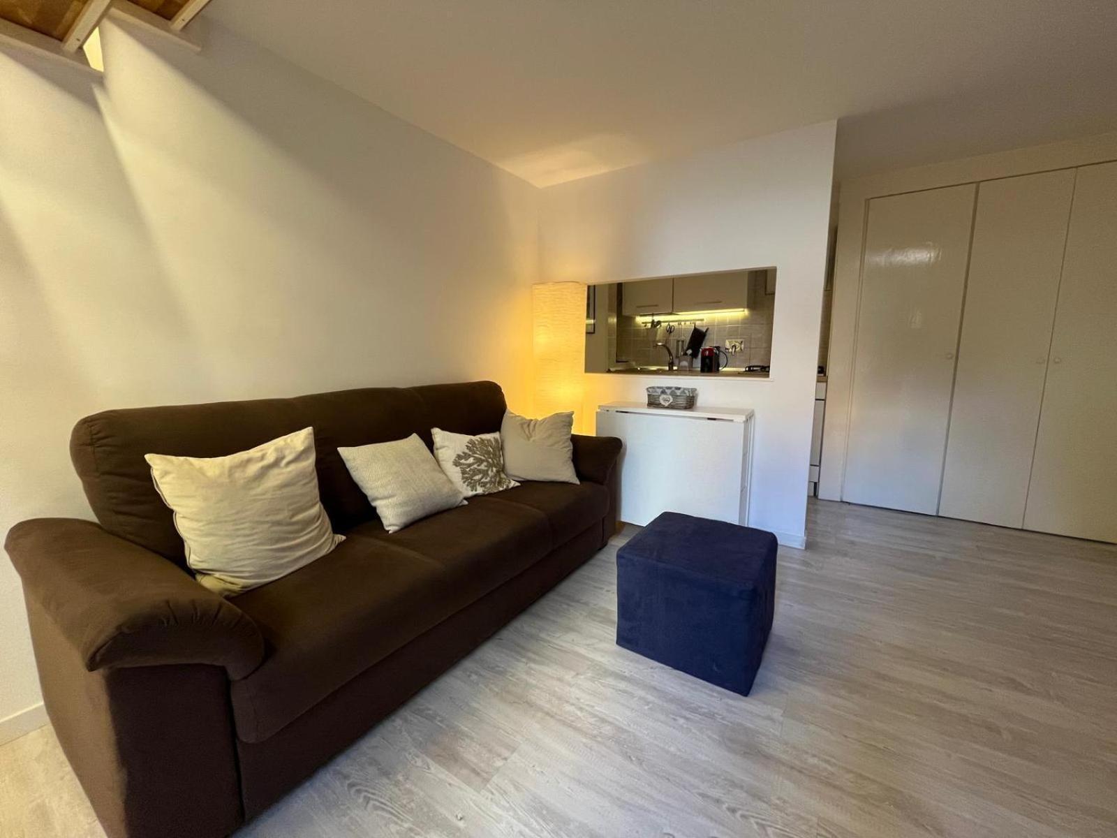 Ladolcevita - Casa Milvia Roma